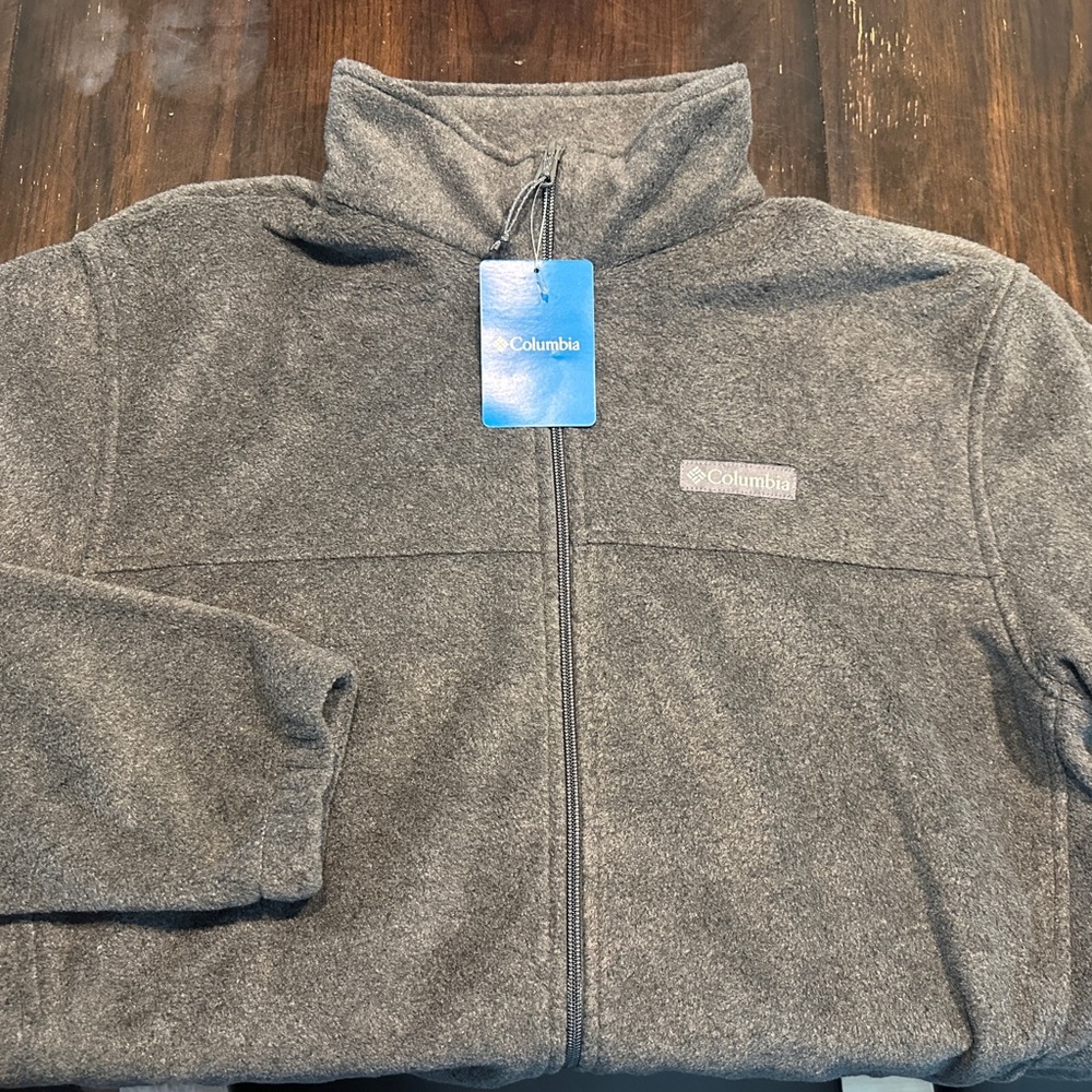 Men’s Size L NWT Columbia Charcoal Fleece Jacket